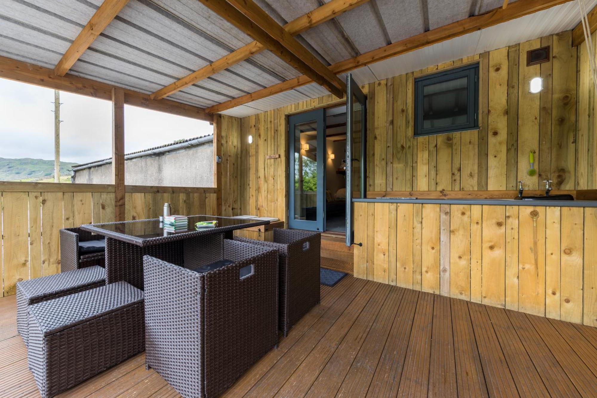 Cosy Glamping In The Eskdale Valley - Studio Lodges And Mega Pods Exterior photo